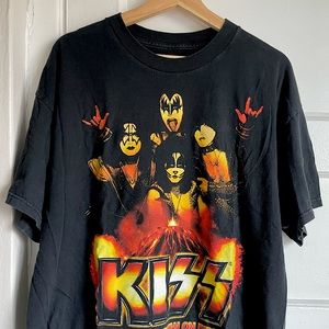 KISS Vintage The Hottest Show On Earth Tour 2011